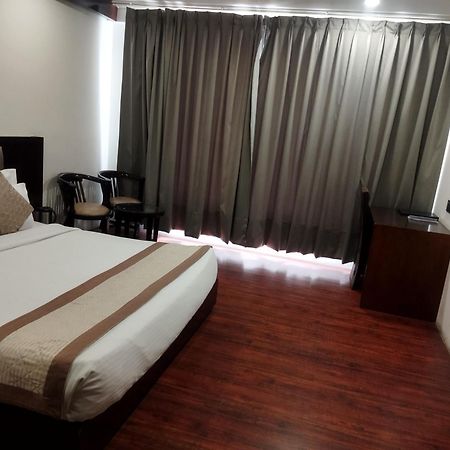 Tgi Apple Inn Jaipur Dış mekan fotoğraf