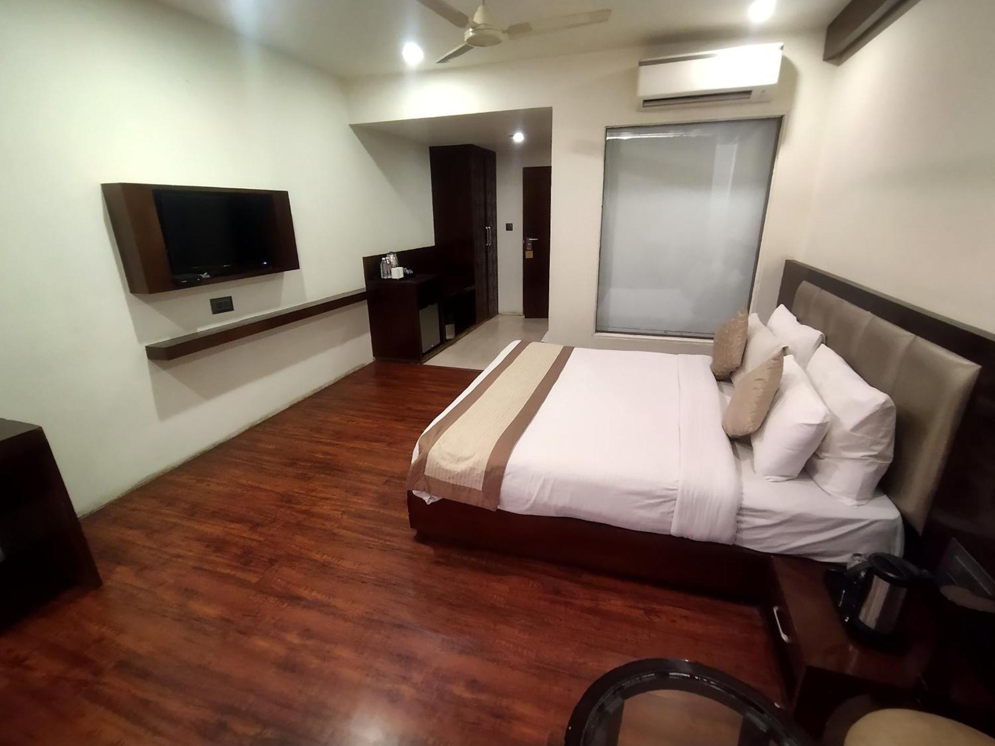 Tgi Apple Inn Jaipur Dış mekan fotoğraf