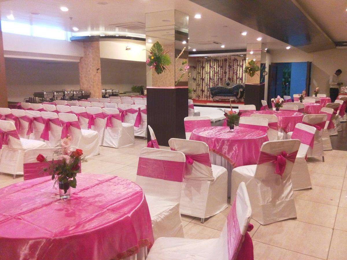 Tgi Apple Inn Jaipur Dış mekan fotoğraf