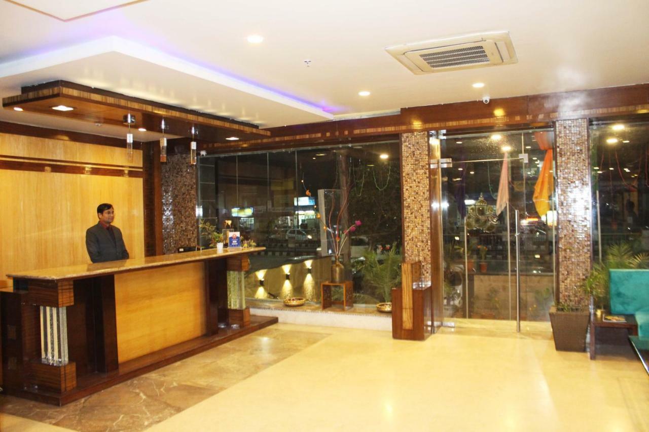 Tgi Apple Inn Jaipur Dış mekan fotoğraf