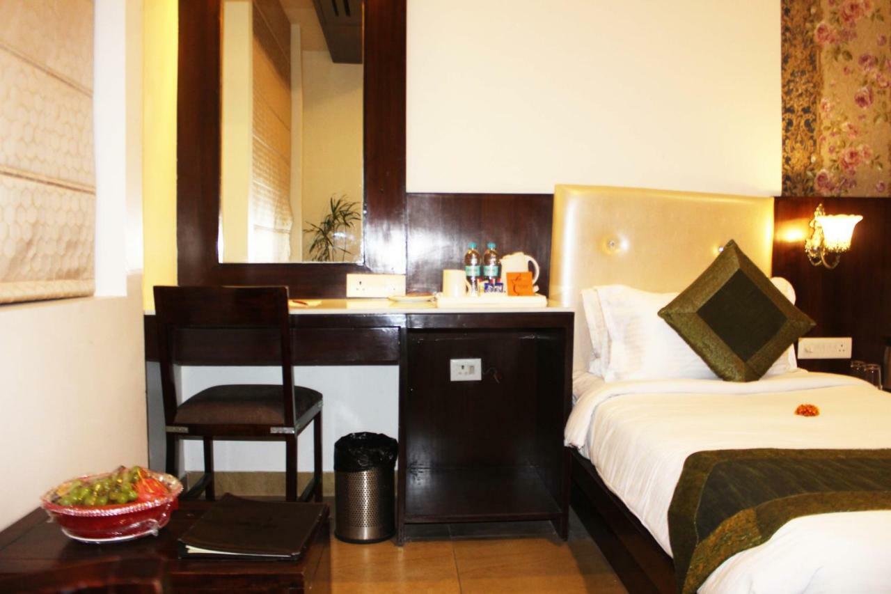 Tgi Apple Inn Jaipur Dış mekan fotoğraf